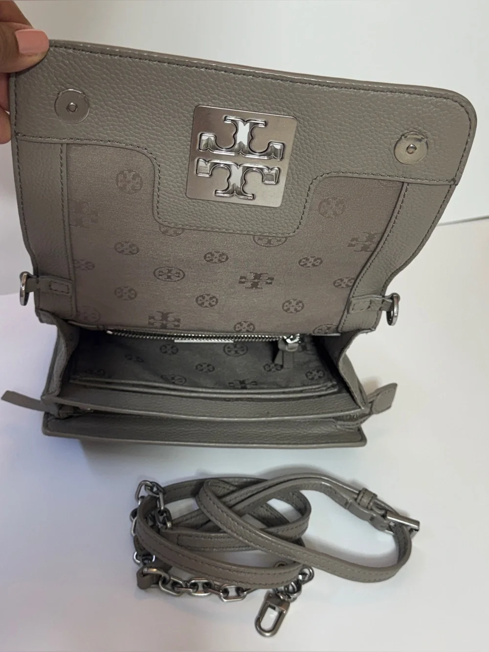 Tory Burch Pebbled Leather Crossbody in Light Taupe